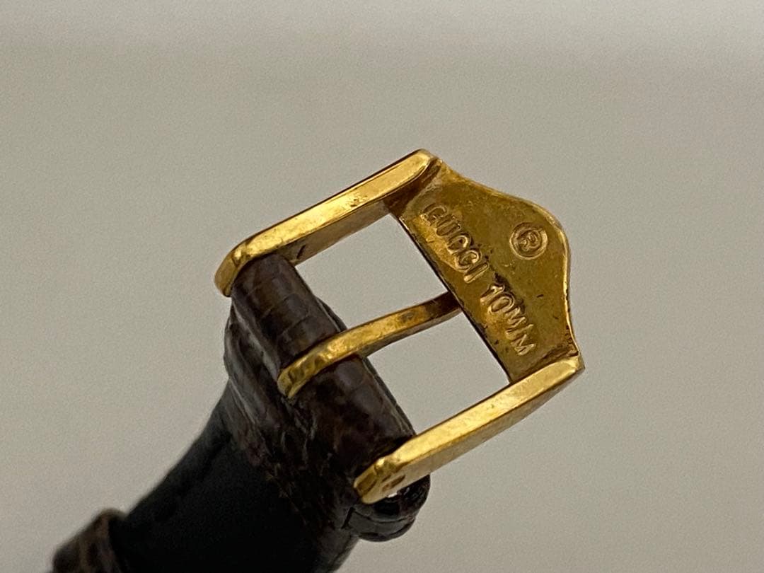 電池交換済み　GUCCI　グッチ　3000L　クオーツ　レディース時計