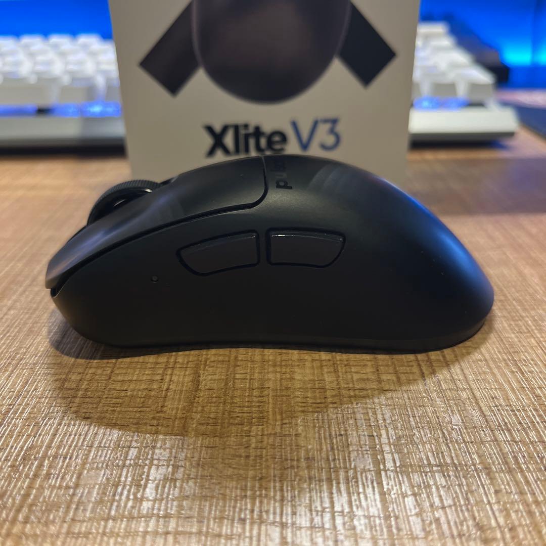 pulsar Xlite V3 Size1 ゲーミングマウス