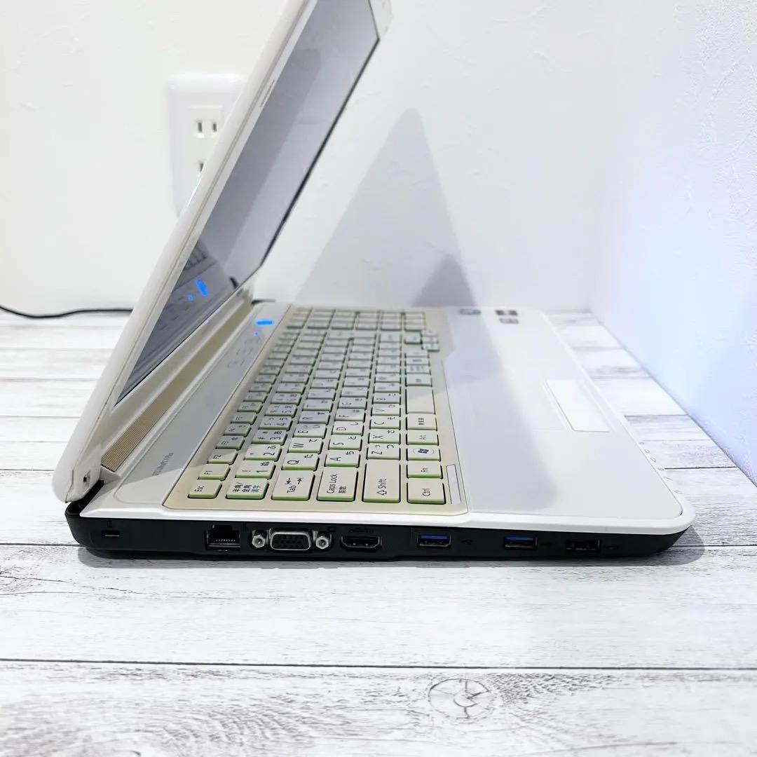 【美品❤️】HDD640GBカメラ内蔵の東芝ノートパソコン/動作良好♪ブルーレイ