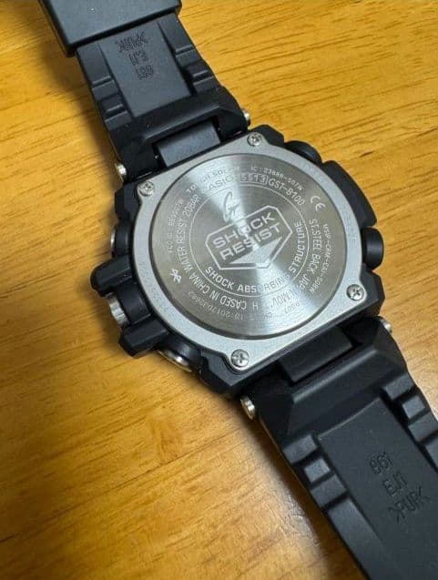 G-SHOCK GST-B100B ブラック腕時計