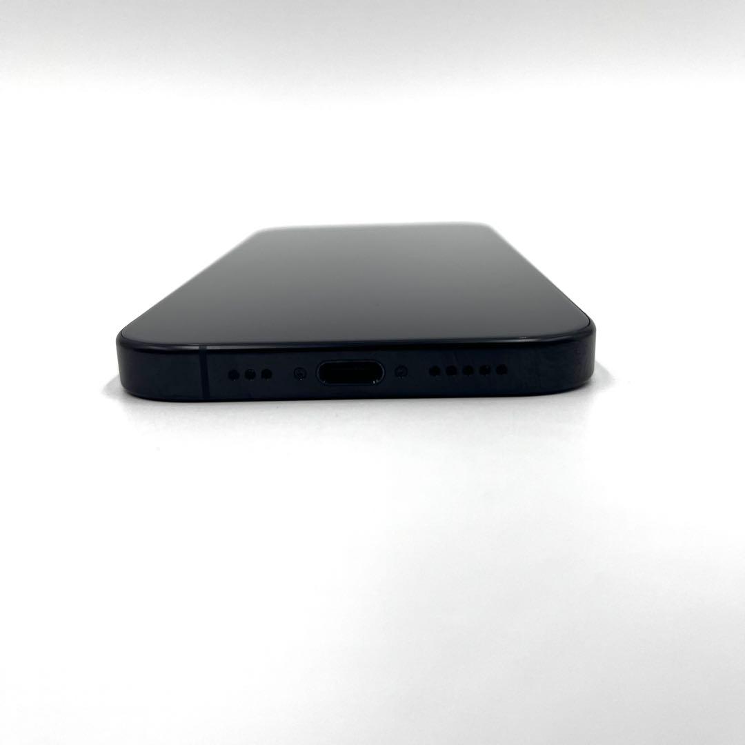 【ほぼ未使用】 iPhone 16 Pro ブラックチタン SIMフリー