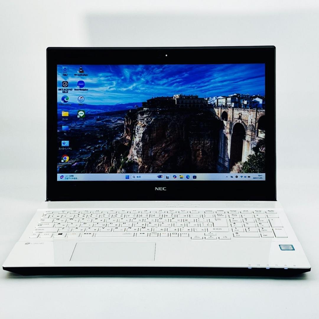 Core i7 32GB ノートパソコン Windows11 オフィス付き