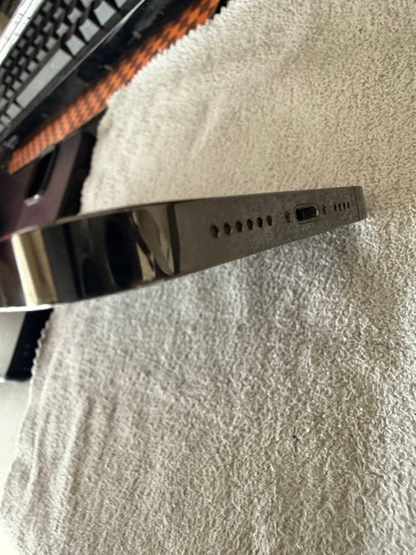 iPhone 13 Pro MAX グラファイト 512GB simフリー