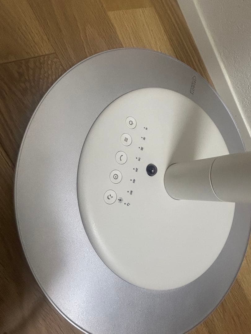 カモメファン リビングファン　扇風機 ホワイト　※ビビ傷有り