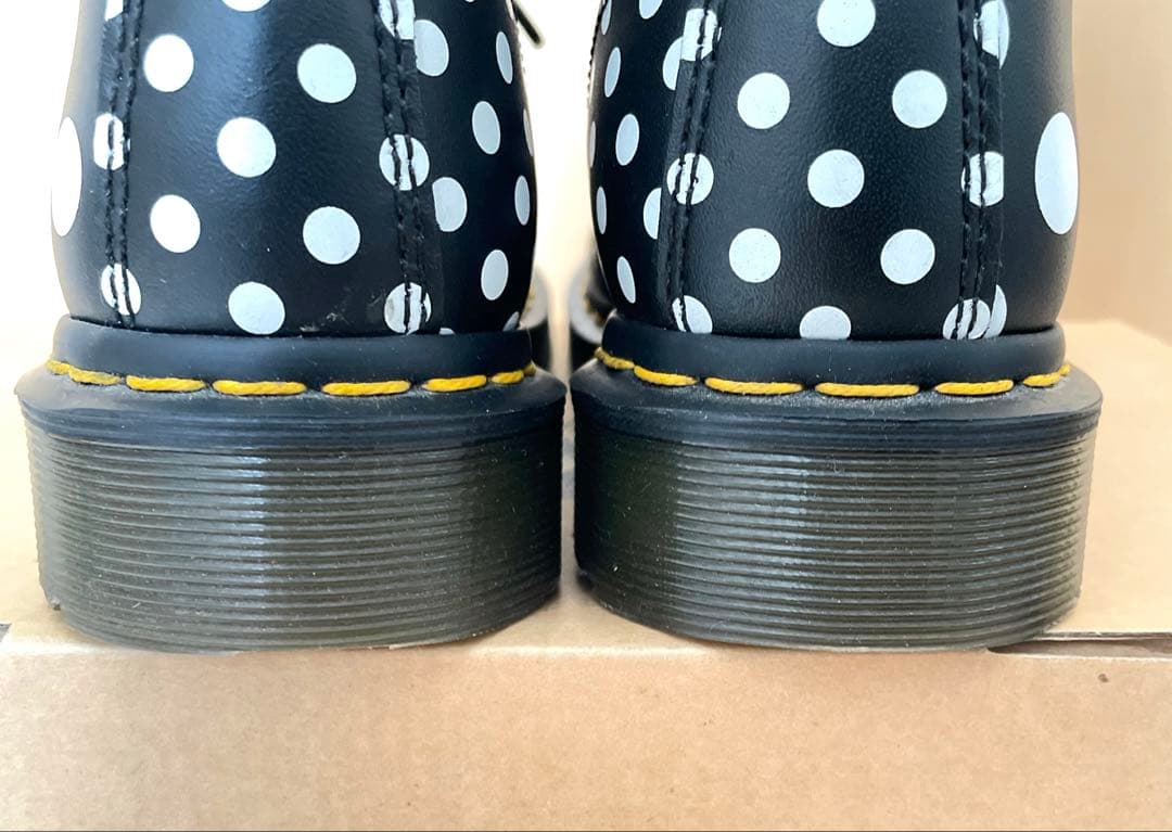 【美品】ドクターマーチン　8ホール　UK5 ドット柄