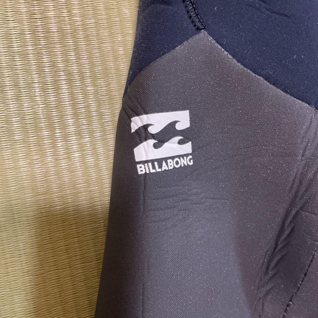 サーフィンフルスーツ5ミリ3ミリです。完全防寒一度も使ってなく、とてもレアです。