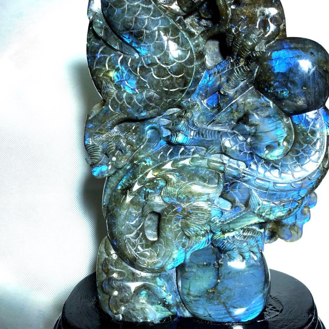 龍彫刻置物　縁起物　天然石　最高品質ラブラドライト　パワーストーン　1点限定