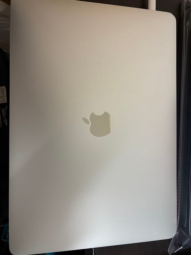 【TouchBarあり】MacBookPro13インチ2019Core i5