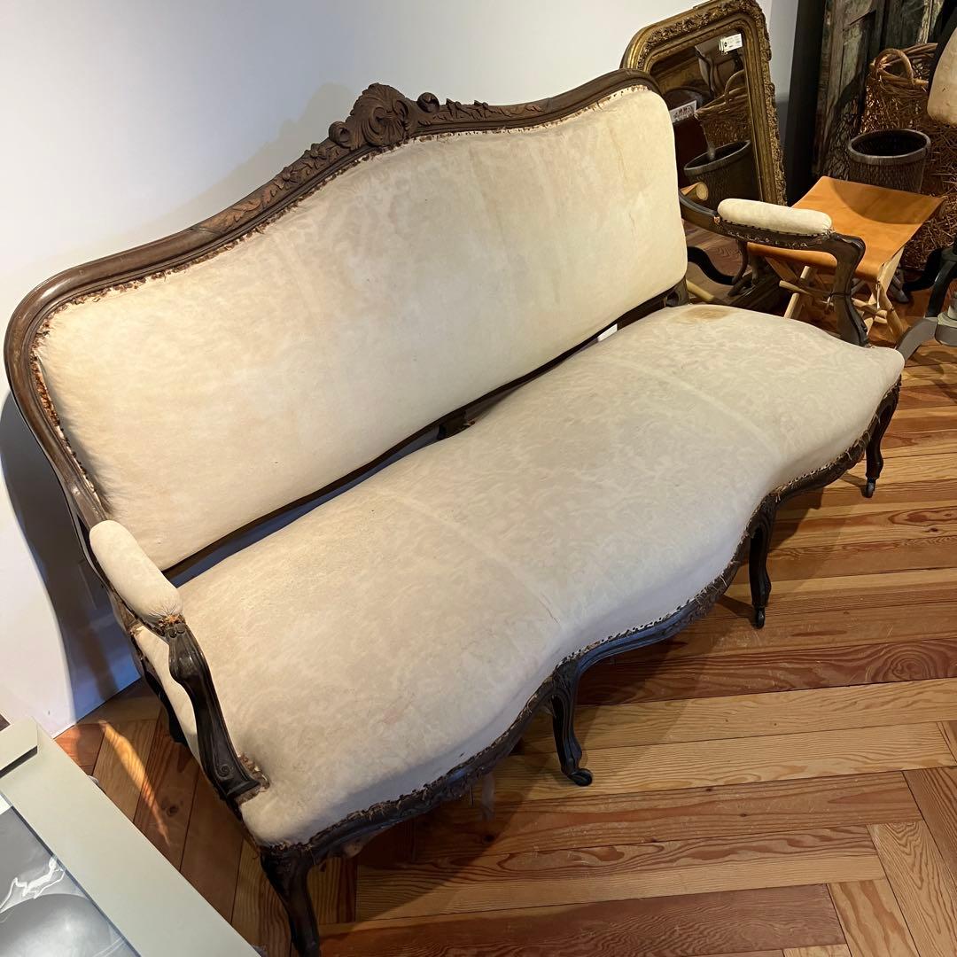 アンティークソファ　フランス　猫脚キャスター