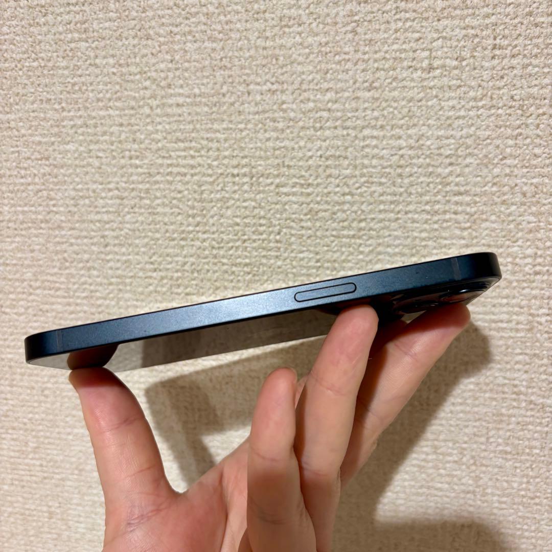 iPhone 13 本体 バッテリー87%