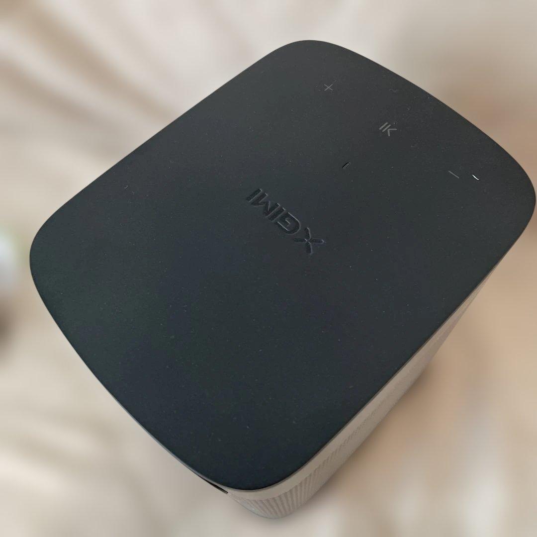 XGIMI Halo+ プロジェクター本体 純正スタンド付き