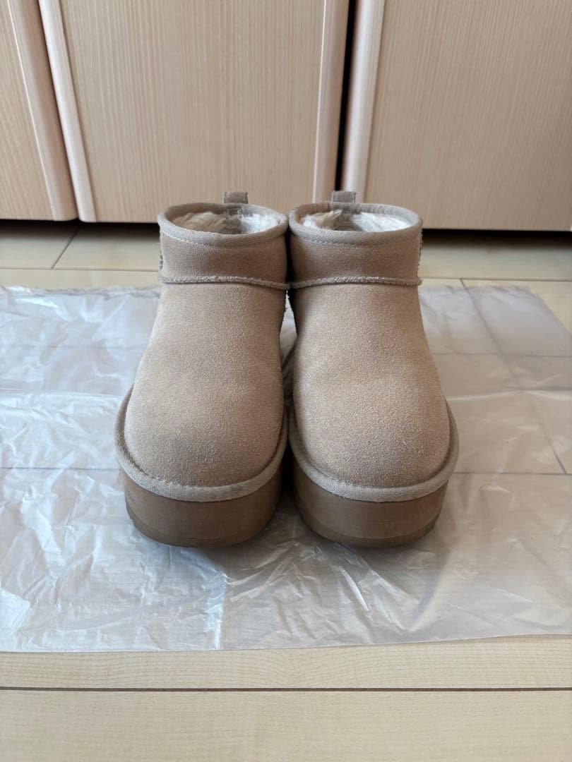 UGG W CLASSIC ULTRA MINI PLATFORM 厚底Sand
