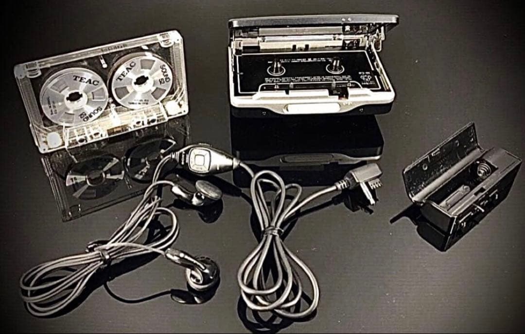 カセットウォークマン　SONY WM-EX633 茶「整備済み、完動超美品」