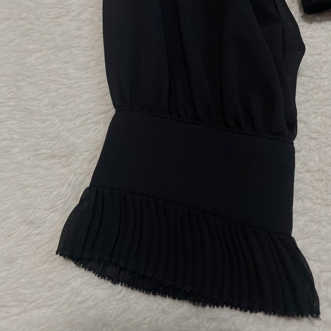 極美品✨Sov. ソブ　ギャザーフリルデザインブラウス　リボン　ブラック　黒