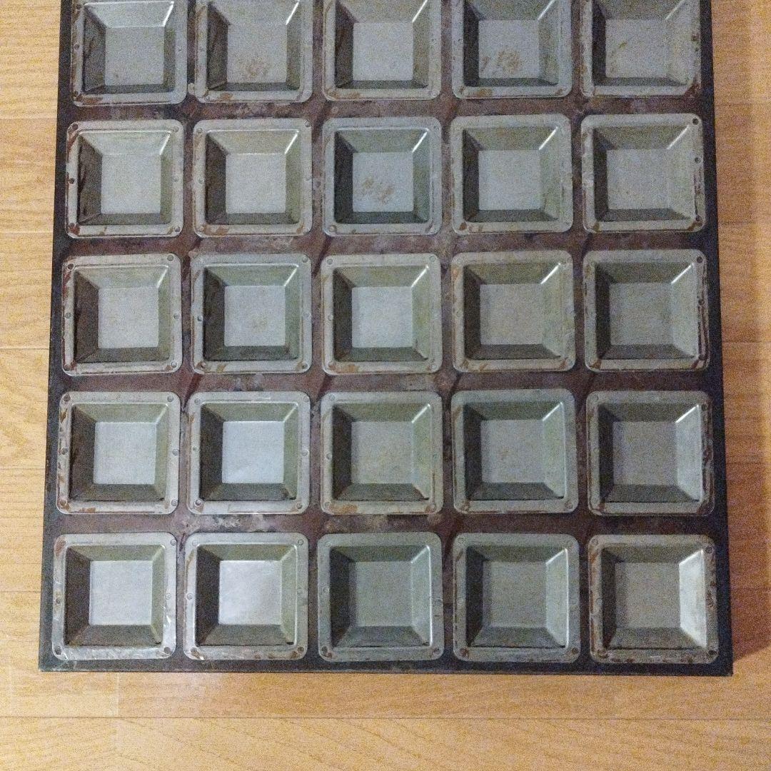 大型天板 フリアン型 30連 業務用 正方形 サイズ/約510×400mm