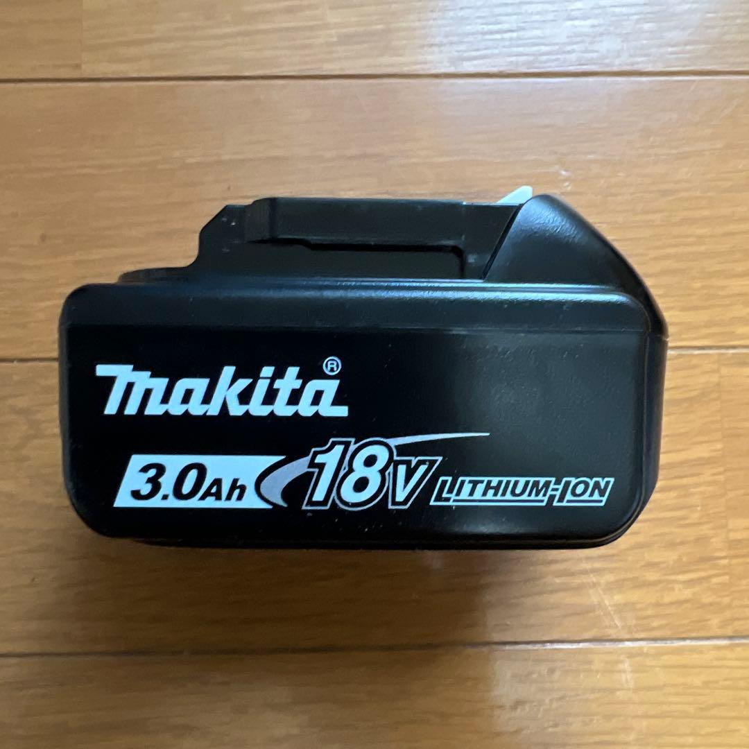 Makita コードレス掃除機 オリーブグリーン