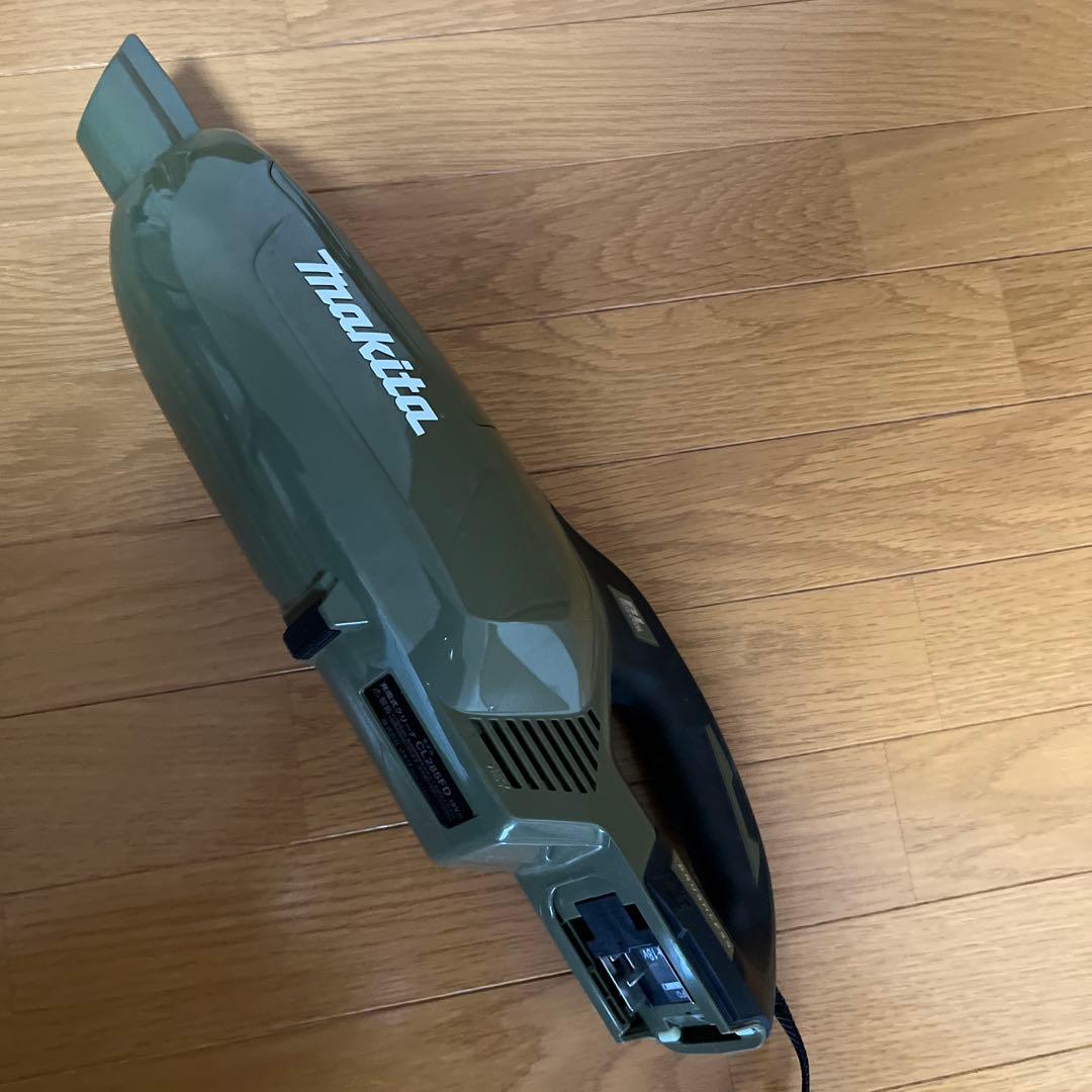 Makita コードレス掃除機 オリーブグリーン