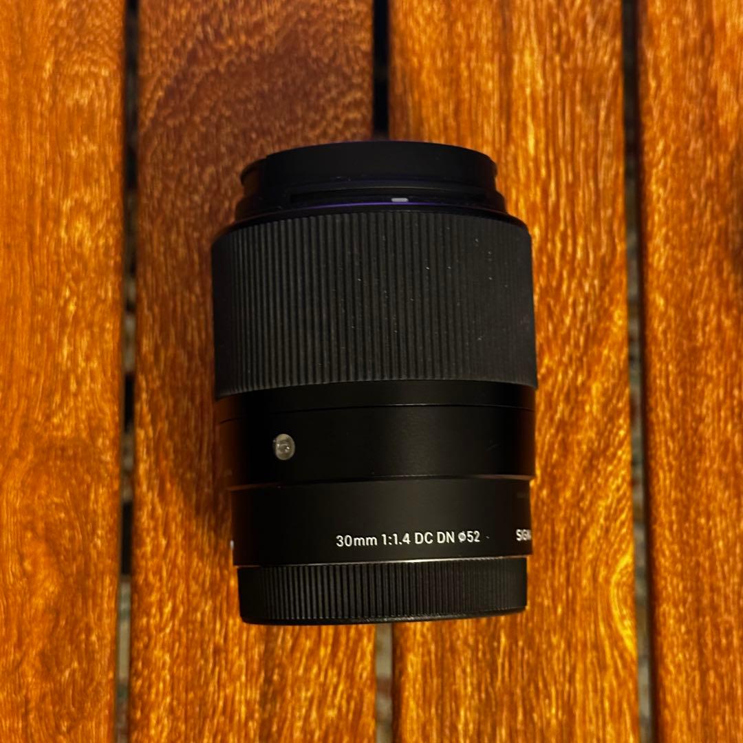 SIGMA 30mm F1.4 DC DN 52mm Eマウント