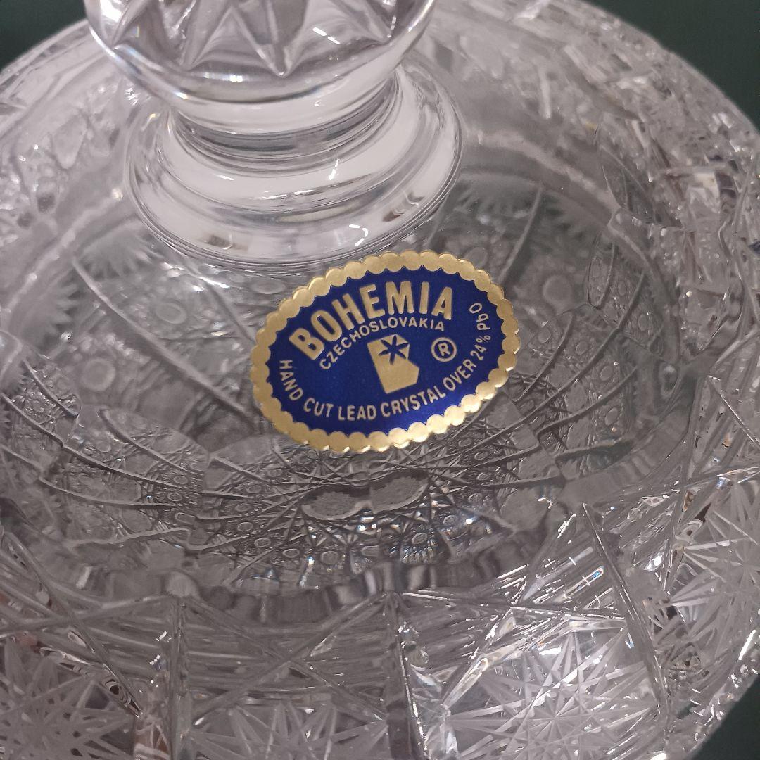 ボヘミア カット ガラス ボンボニエール キャンディーポット お菓子入れ
