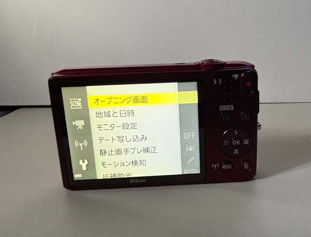 Nikon COOLPIX レッド 12倍光学ズーム　used