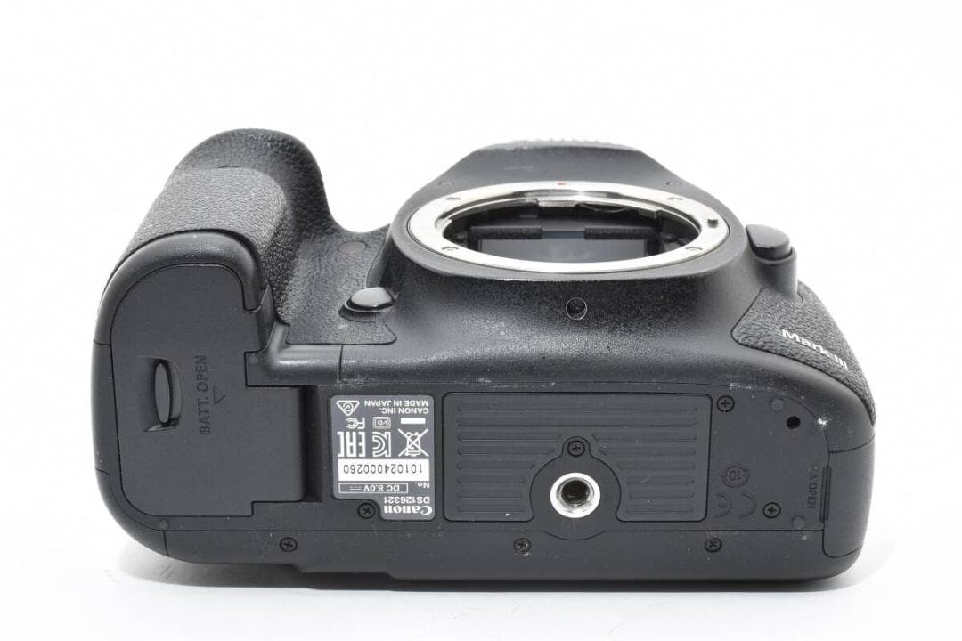 【実用並品】Canon EOS 5D Mark III ボディ【動作確認済】