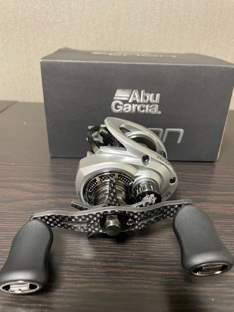 アブガルシア　ゼノン　MG7 L 左ハンドル　未使用品　Zenon