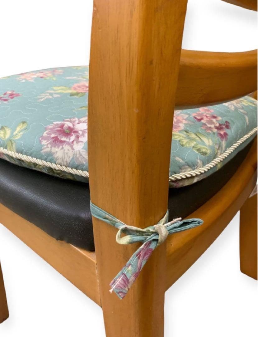 ダイニングシートクッション　4枚セット　グリーンローズ