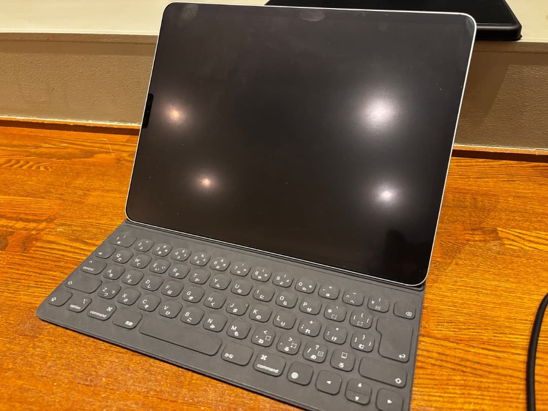 iPadPro 第３世代 Wifi+Cellular 512GB + キーボード
