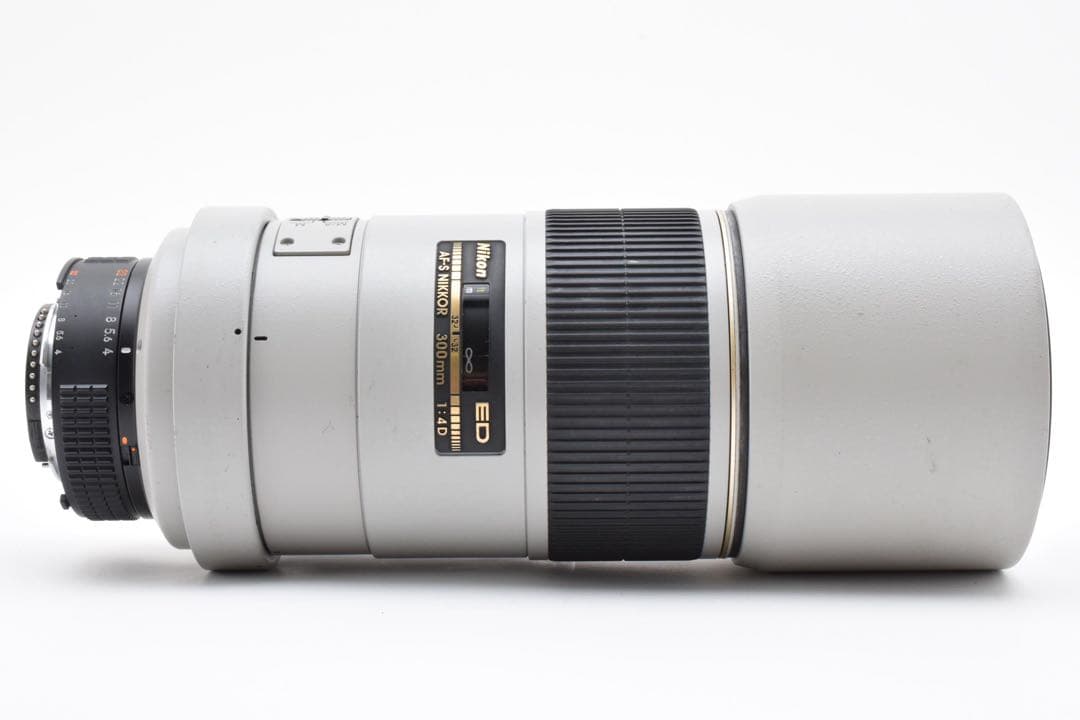 ニコン Nikon AF-S NIKKOR 300mm F4D ED