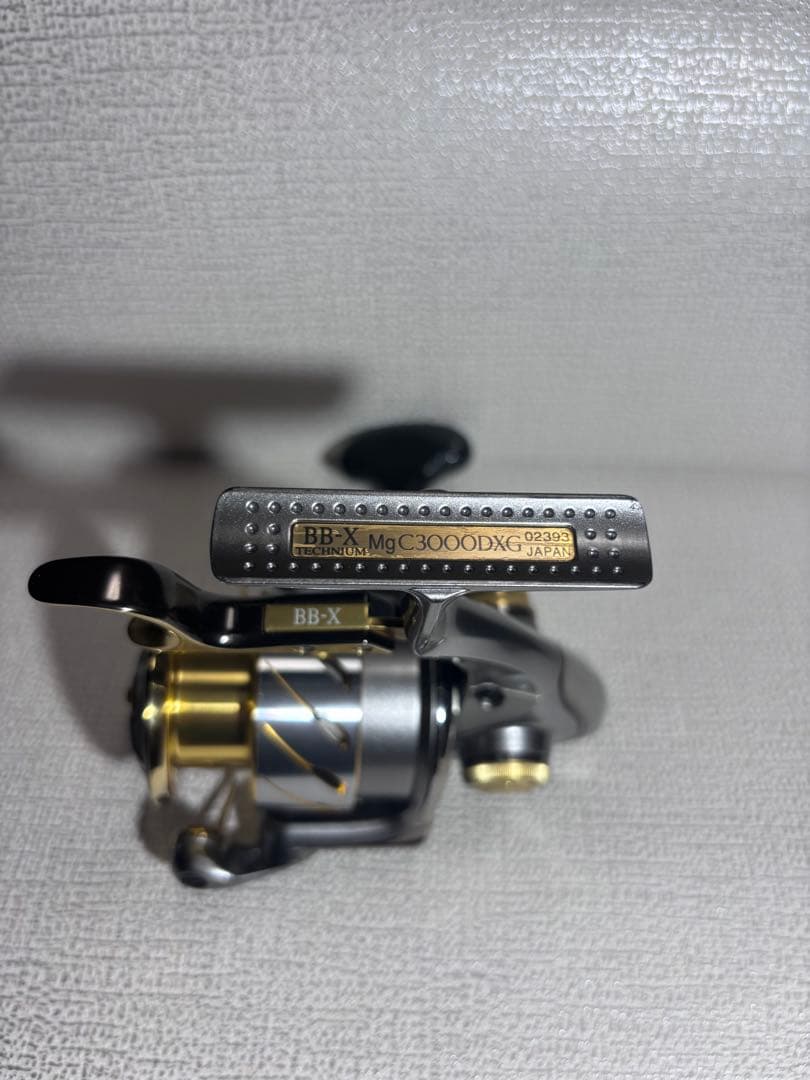 リール BB-X TECHNIUM Mg C3000DXG