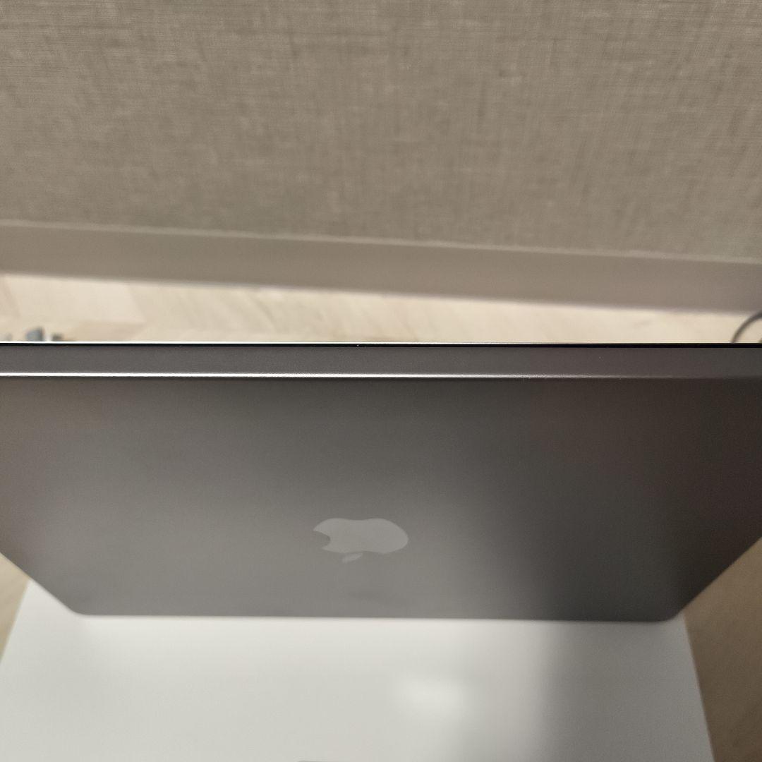 Macbook pro M1 16GB 14インチ 512GB 96%