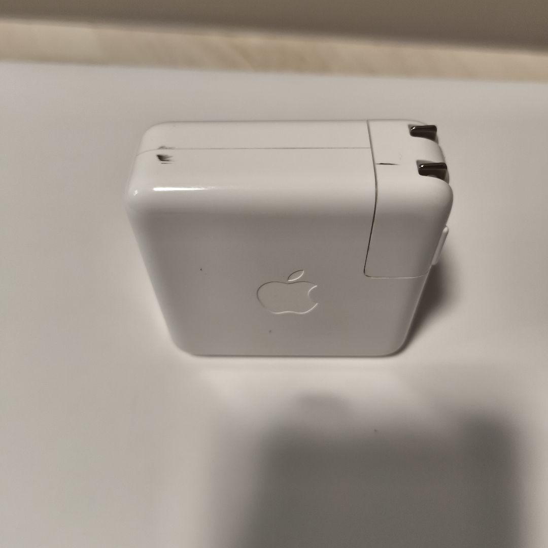 Macbook pro M1 16GB 14インチ 512GB 96%