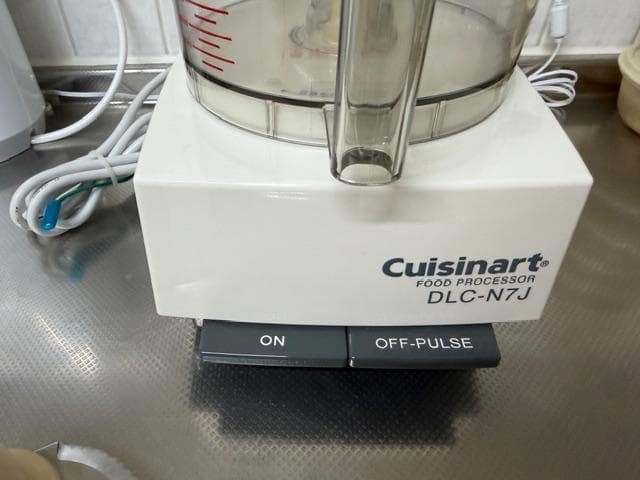 【中古】クイジナート フードプロセッサー DLC-N7J 3.0