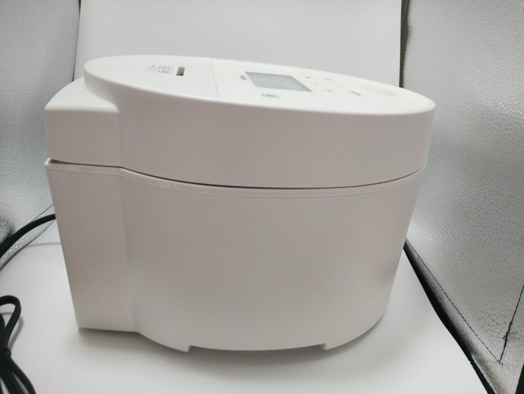 アイリスオーヤマ 炊飯器 5.5合 IH式 RC-ISA50-W ホワイト