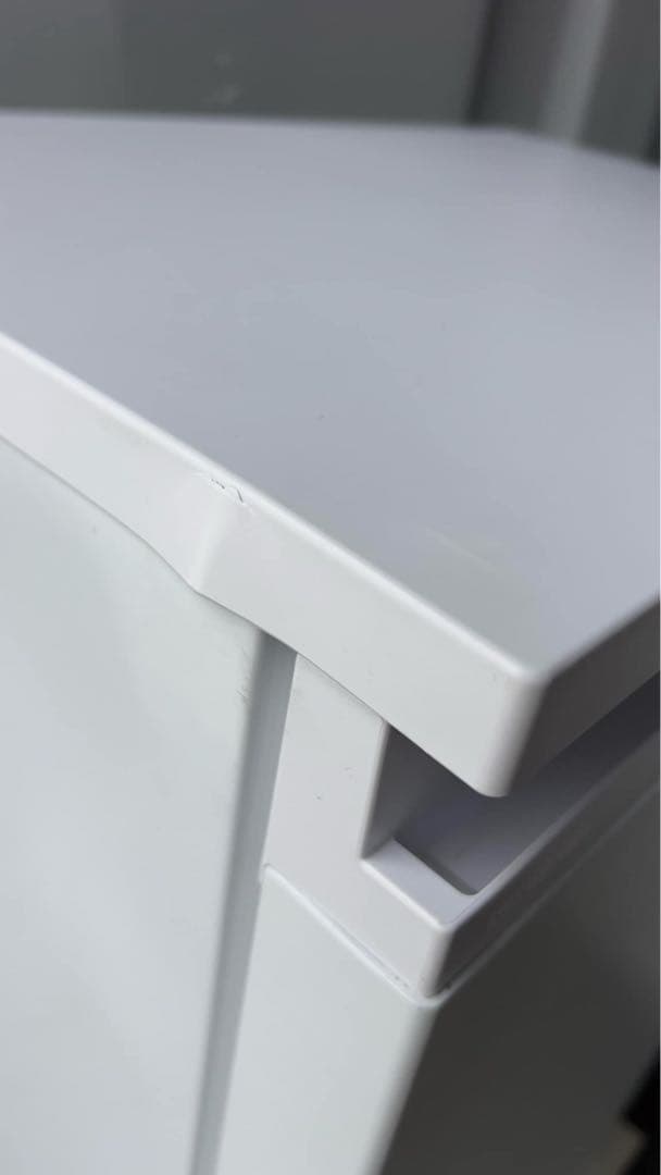 美品アイリスオーヤマIUSN-7A-W 24年型66L