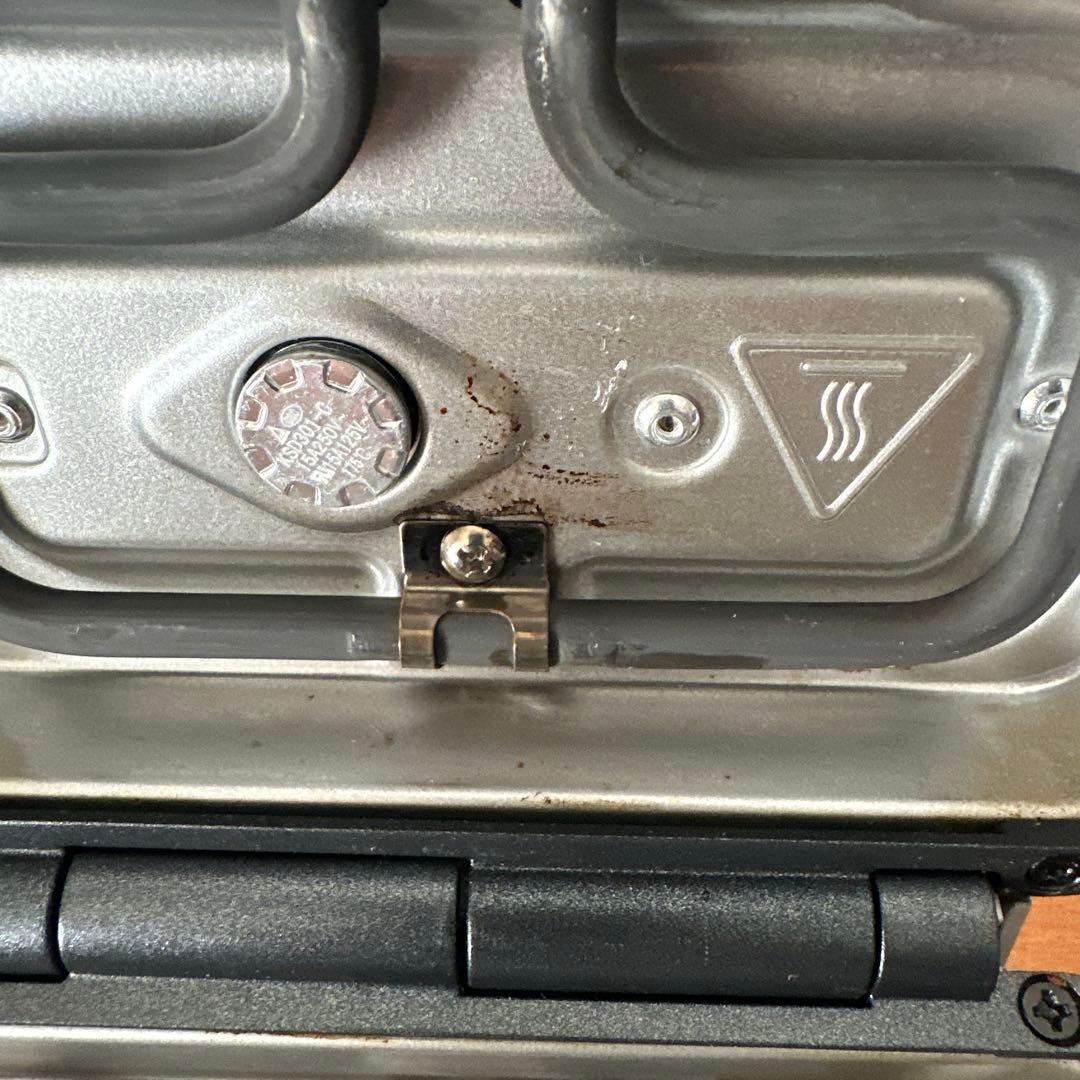 TOFFY ハーフホットサンドメーカー 別売マルチプレートとたいやきプレートつき