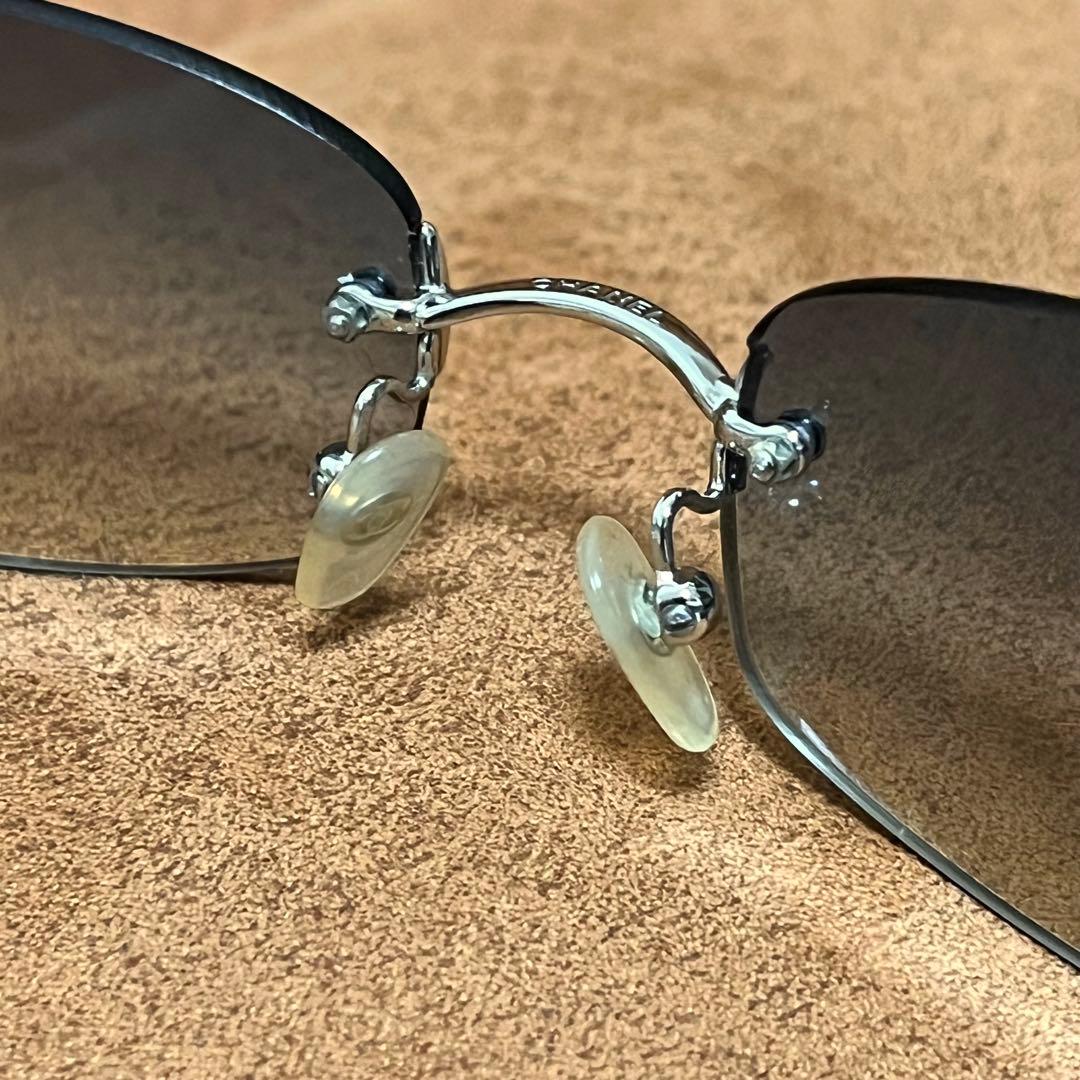 CHANEL シャネル ココマーク サングラス ブルー グラデーション4002