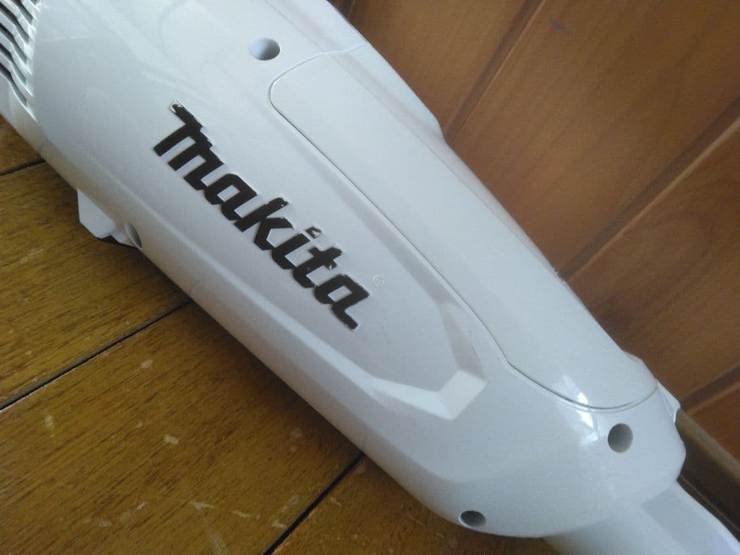 マキタ 18V 掃除機 CL282FD ブラシレスモーター サイクロン付き