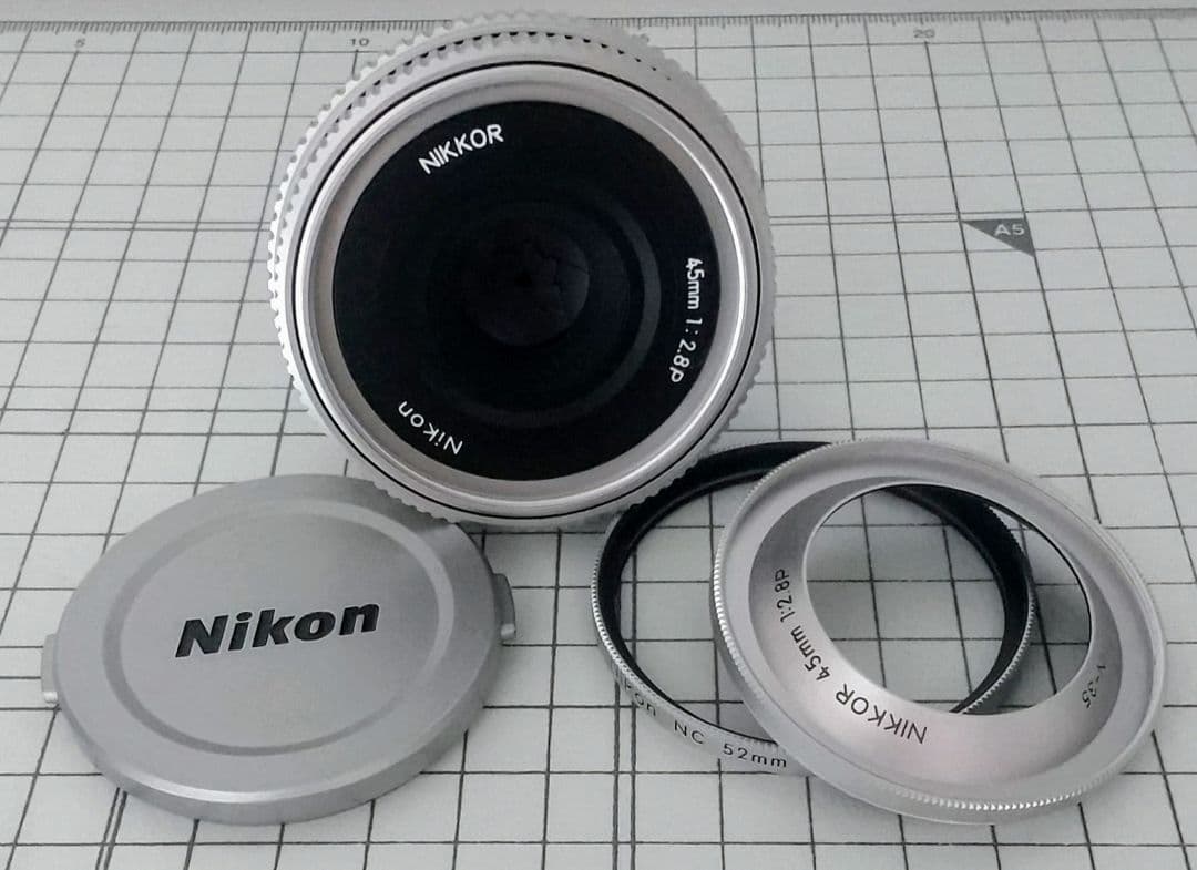 ニコン NIKKOR 45mm f/2.8 P