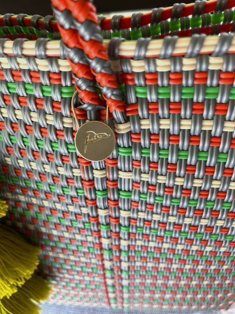 【新品未使用】レトラ メルカドバッグ タッセル付き　バイカラー　Mサイズ