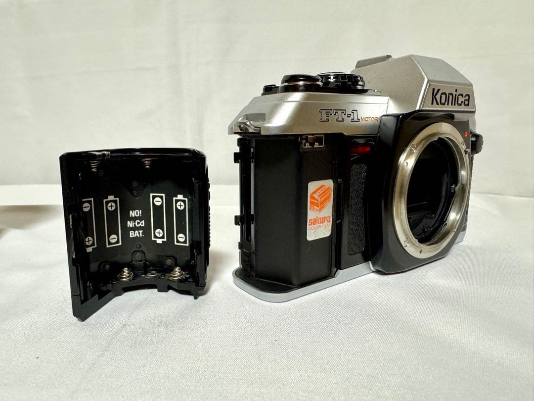 a*e様 Konica FT-1 プロハーフ 一眼レフのハーフ判カメラ