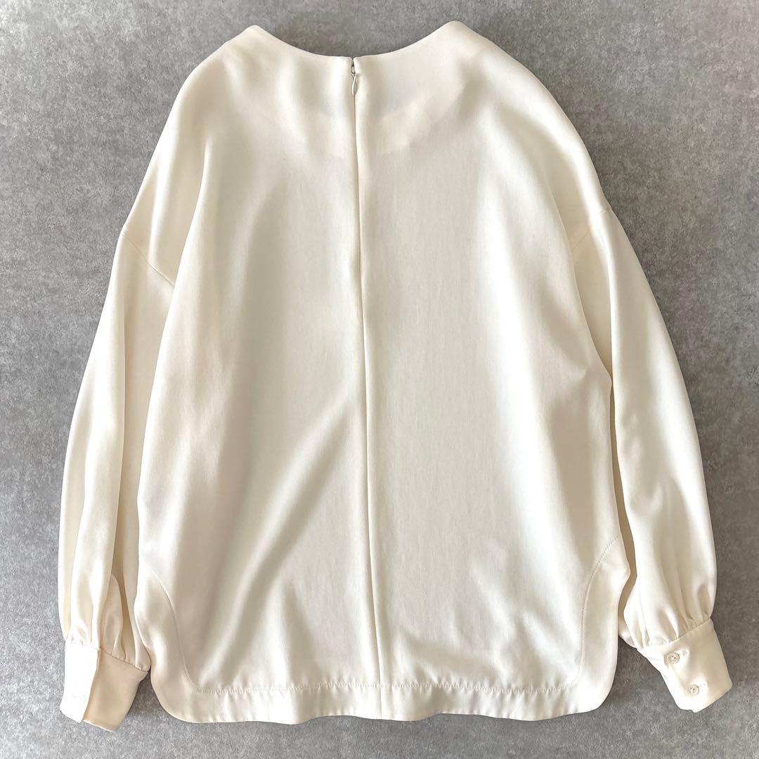 美品 ミューズドゥドゥズィーエムクラス トリアセジョーゼットオーバーブラウス