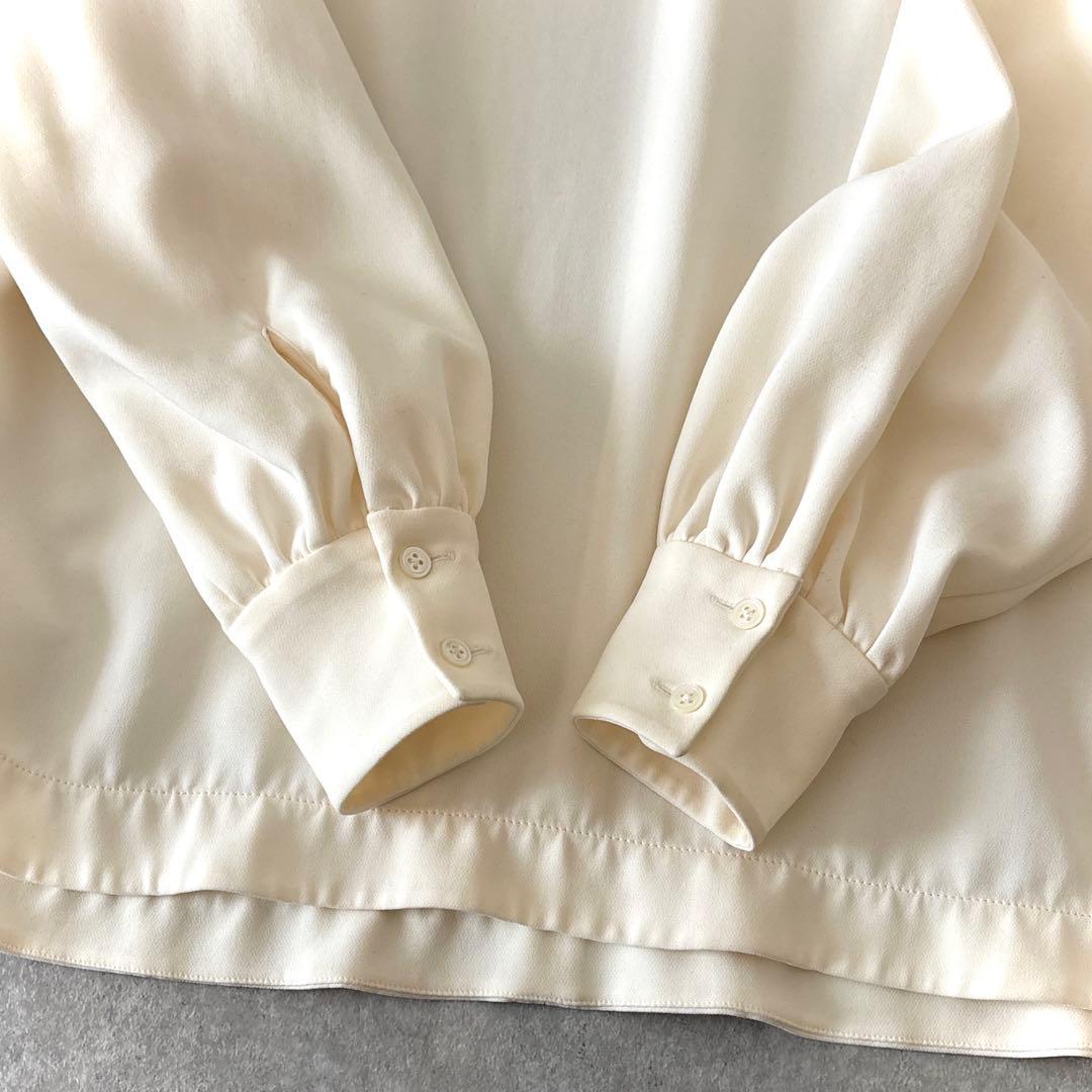 美品 ミューズドゥドゥズィーエムクラス トリアセジョーゼットオーバーブラウス