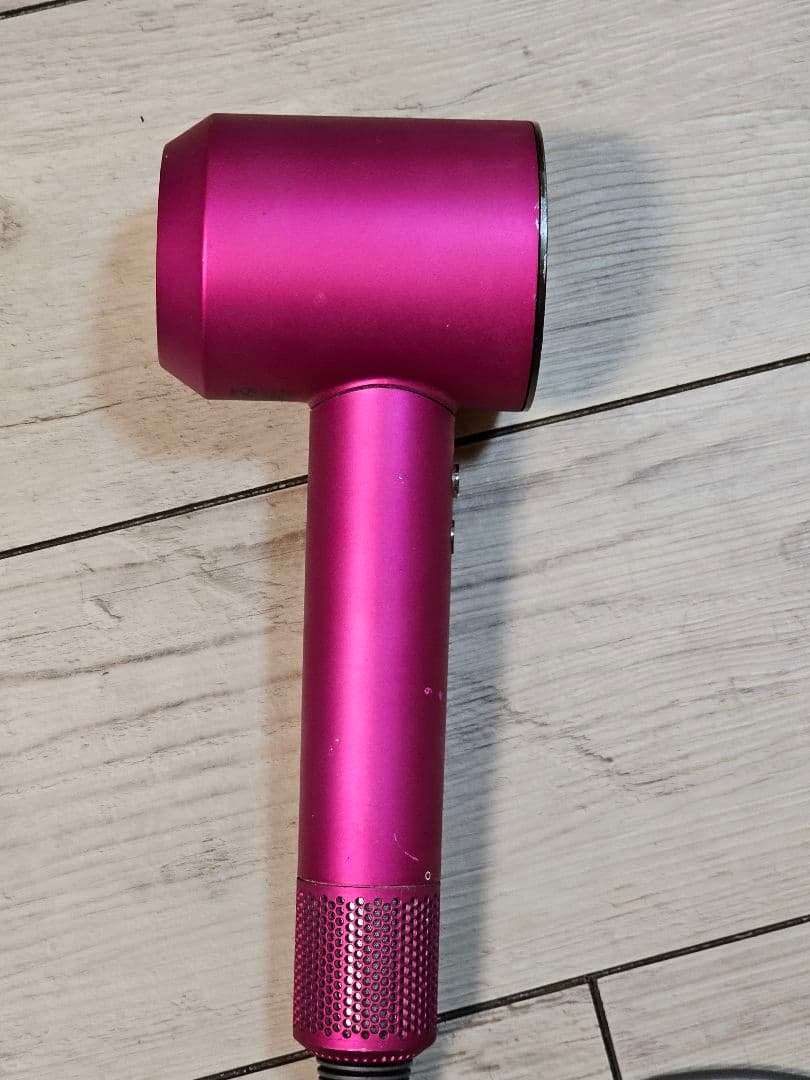 圧倒的最安　保証付き！　ダイソン　メンテナンス済み　dyson hd08　ピンク