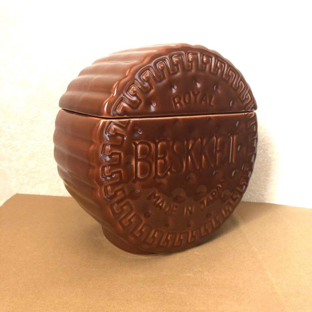 KOMADA  陶器 インテリア 小物入れ ビスケット型