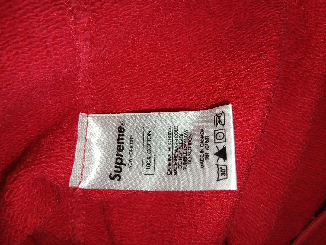 Supreme トレーナー　1日限定早い者勝ち値下げ不可　消去