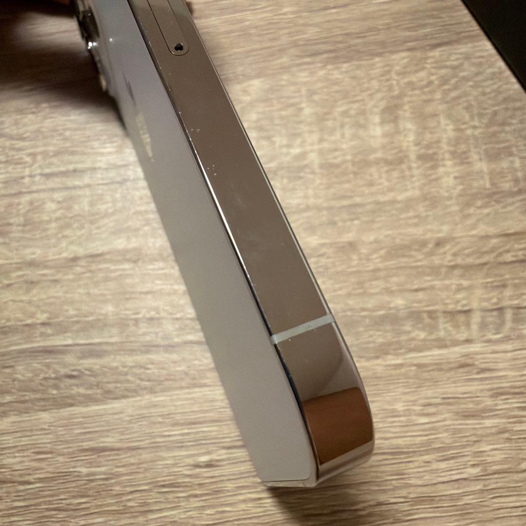 iPhone13Pro本体 付属フィルム付き