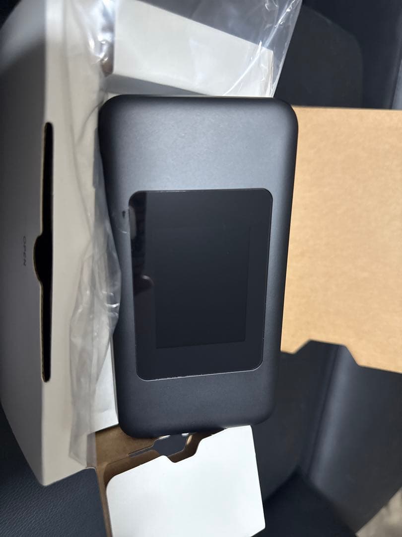 Speed Wi-Fi DOCK 5G 01 ブラック　新品