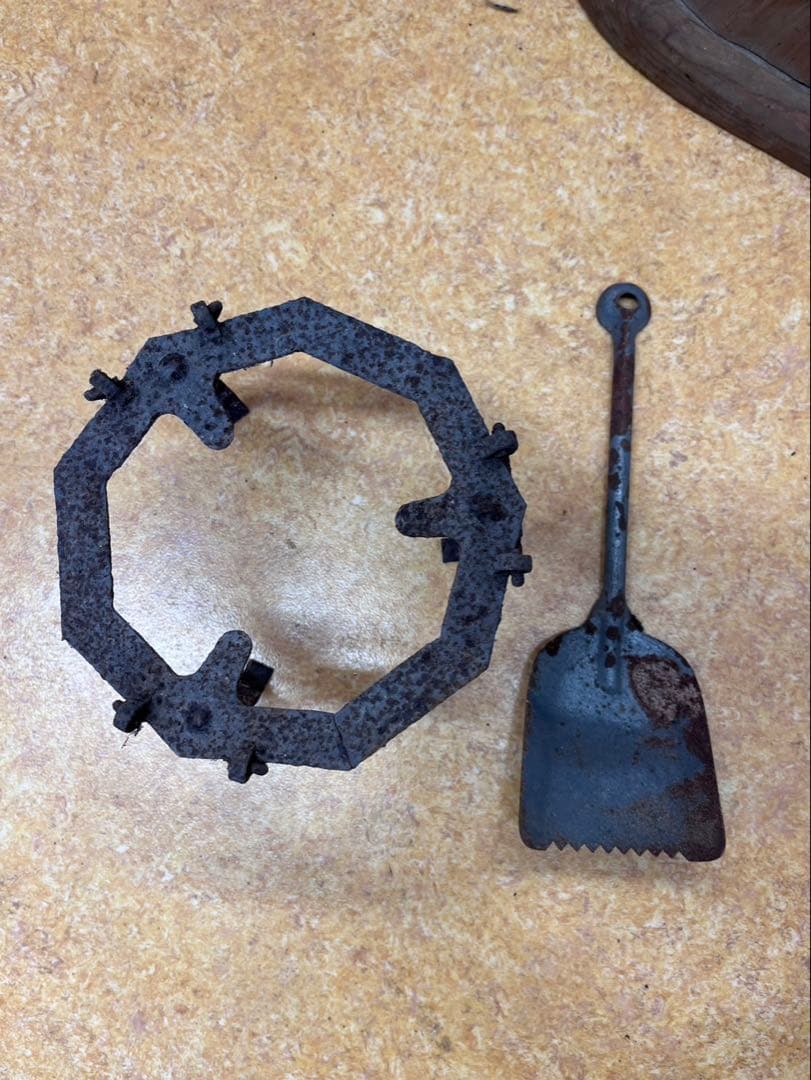 火鉢　アンティーク家具　くりぬき火鉢　切り株　囲炉裏