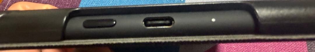 Kindle Paperwhite (第12世代) 本体 16GB ケース有り